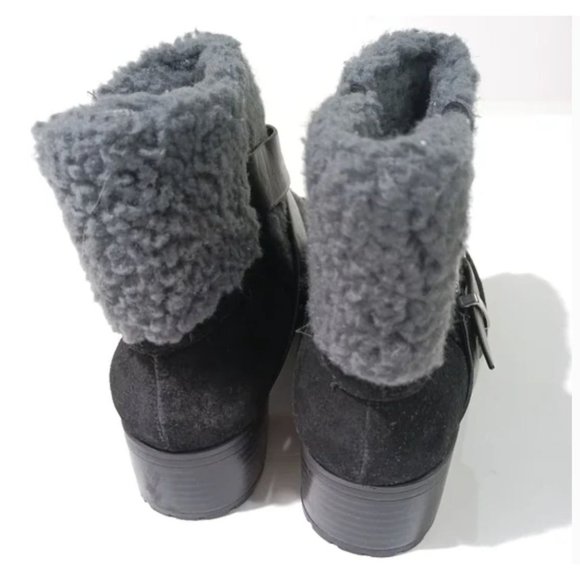 Size 8 Charles David‎ Jen Suede Cuffed Grey Shearling Lug Sole Moto Boot Black - Picture 4 of 8